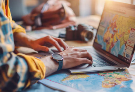 UK Enforces Digital Travel System, Mandatory eVisas for Indians