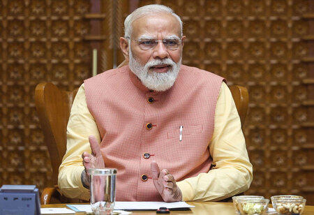 Russia-Europe Balancing Act Takes Center Stage Ahead of Modi's Visits