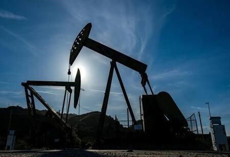 Oil Prices Fall after Trump Announces Russia-Ukraine Energy Ceasefire