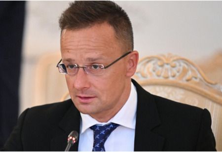 Hungarian Foreign Minister in Moscow for Energy Talks With Putin